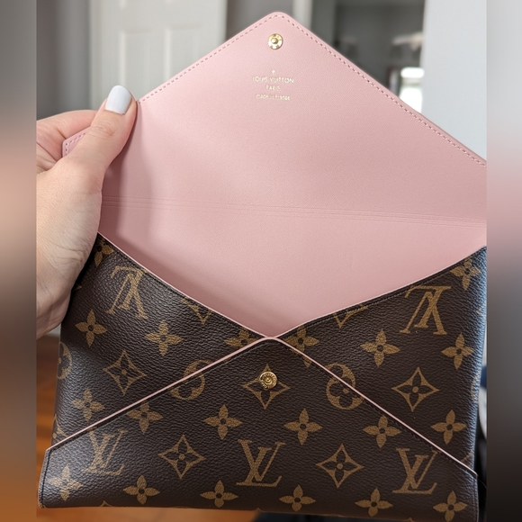 Authentic Louis Vuitton - Picture 4 of 5